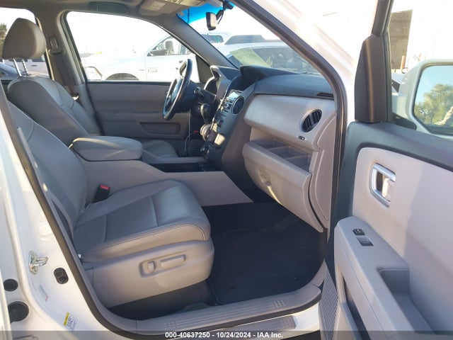 Honda Pilot Touring 2015 5FNYF4H98FB036900 Image 5