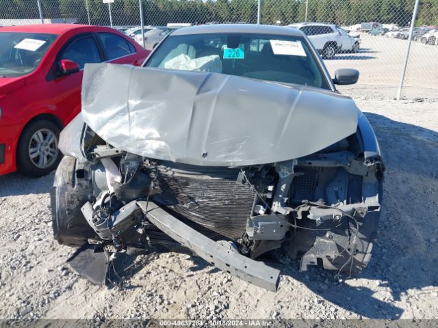 2C3CDXBG5KH664835 Dodge Charger Sxt Rwd