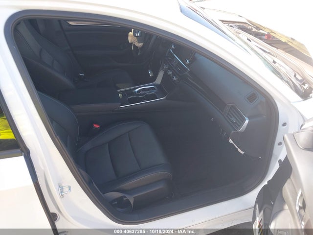 1HGCV2F38NA014209 Honda Accord Sport 2.0t