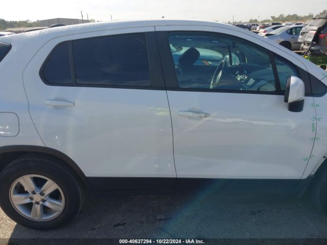 3GNCJKSB0LL229572 Chevrolet Trax Fwd Ls