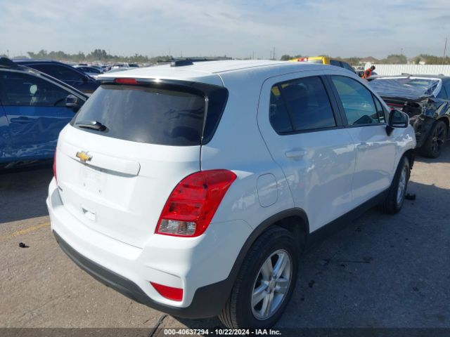 3GNCJKSB0LL229572 Chevrolet Trax Fwd Ls