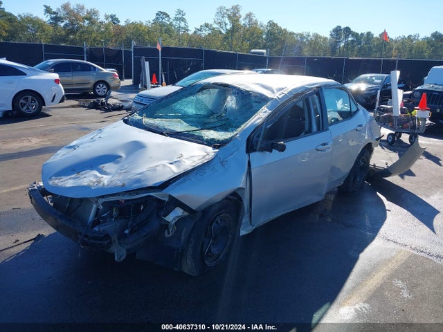 Toyota COROLLA L 2015 2T1BURHE9FC462962 Image 2