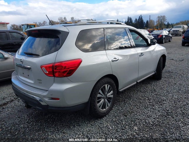 Nissan Pathfinder Sv 2018 5N1DR2MM6JC619097 Image 4