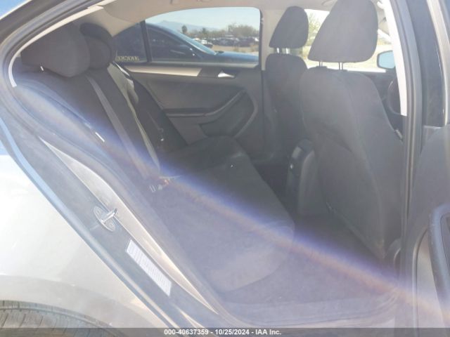 3VWD17AJ8FM251172 Volkswagen Jetta 1.8t Se
