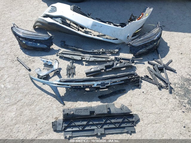 3GNAXMEV0NS223383 Chevrolet Equinox Fwd Rs