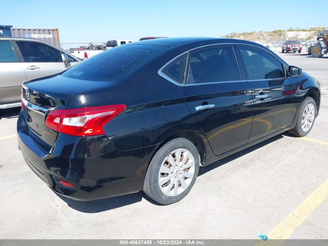 Nissan SENTRA S 2018 3N1AB7AP9JY297766 Image 4