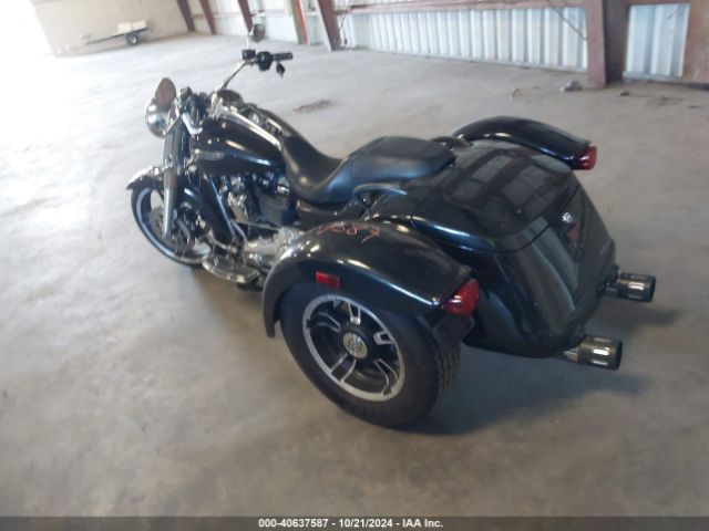 2017 HARLEY-DAVIDSON FLRT 1HD1MCC13HB853909 Photo 2