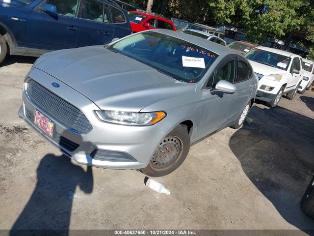 Ford FUSION S 2014 1FA6P0G74E5402628 Image 2