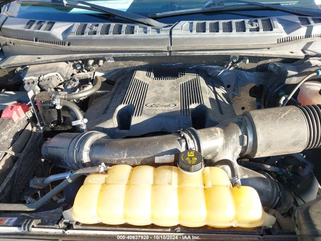 Ford F-150 Lariat 2017 1FTEW1EGXHFB01264 Image 10