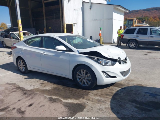 Hyundai ELANTRA SE 2015 5NPDH4AE6FH608208 Image 1