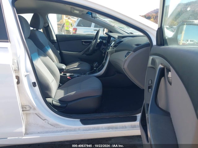 Hyundai ELANTRA SE 2015 5NPDH4AE6FH608208 Image 5