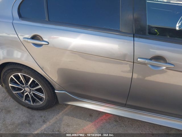 JA32U2FU8HU015738 Mitsubishi LANCER ES