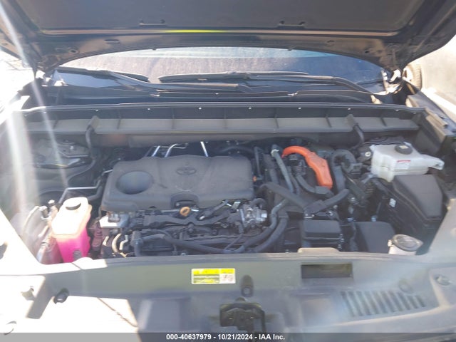 Toyota Highlander 2022 5TDGBRCH8NS556558 Image 10