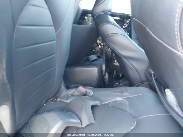 Toyota Highlander 2022 5TDGBRCH8NS556558 Image 8