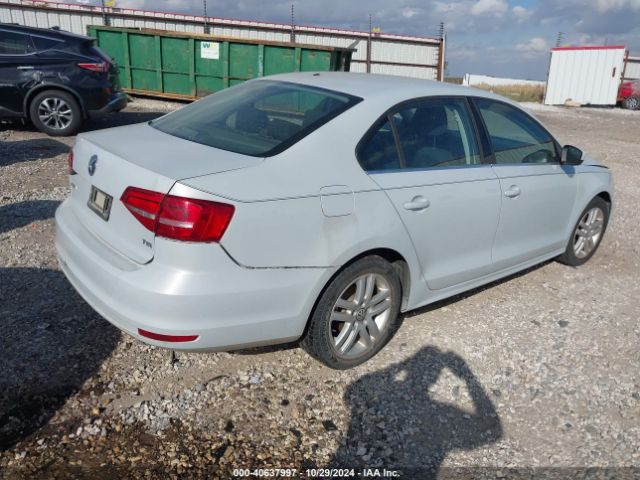 3VW2B7AJ4HM236224 Volkswagen Jetta 1.4t S