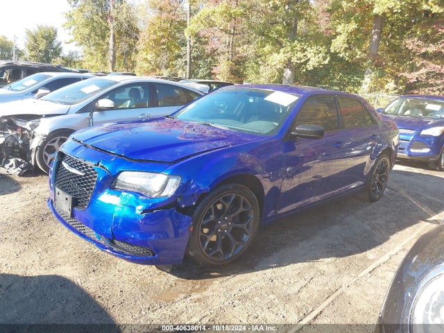 2C3CCAAG1KH641022 Chrysler 300 Touring