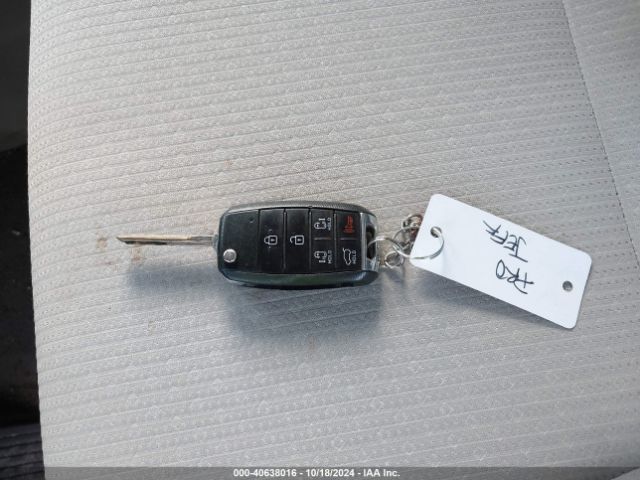 KNDMB5C14G6165909 KIA SEDONA LX