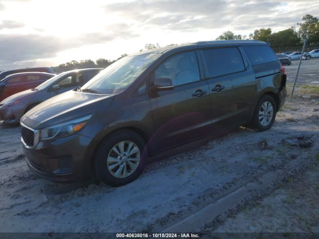 KNDMB5C14G6165909 KIA SEDONA LX