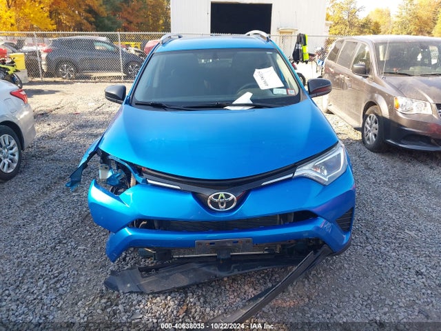 Toyota RAV4 LE 2016 JTMBFREV7GD197218 Image 12