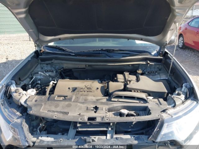 2018 MITSUBISHI OUTLANDER JA4AD2A35JJ001826 Photo 9