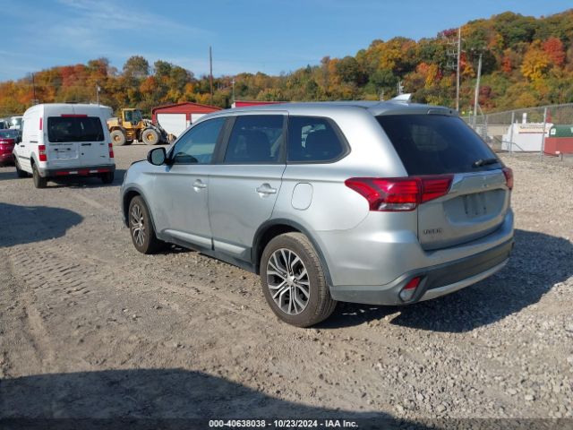 2018 MITSUBISHI OUTLANDER JA4AD2A35JJ001826 Photo 2