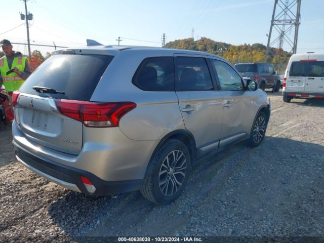 2018 MITSUBISHI OUTLANDER JA4AD2A35JJ001826 Photo 3