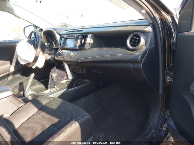 2T3RFREV1FW354337 Toyota Rav4 Xle
