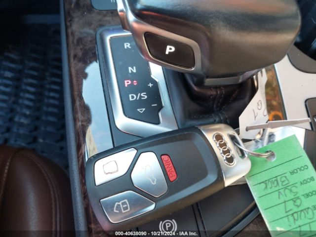 WA1LHAF70HD042604 Audi Q7 2.0t Premium