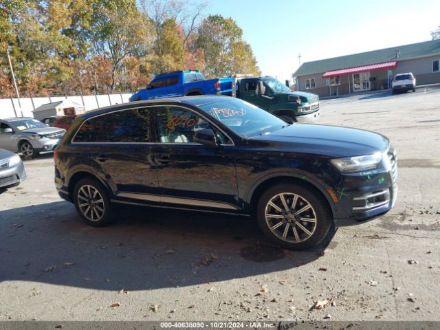 WA1LHAF70HD042604 Audi Q7 2.0t Premium