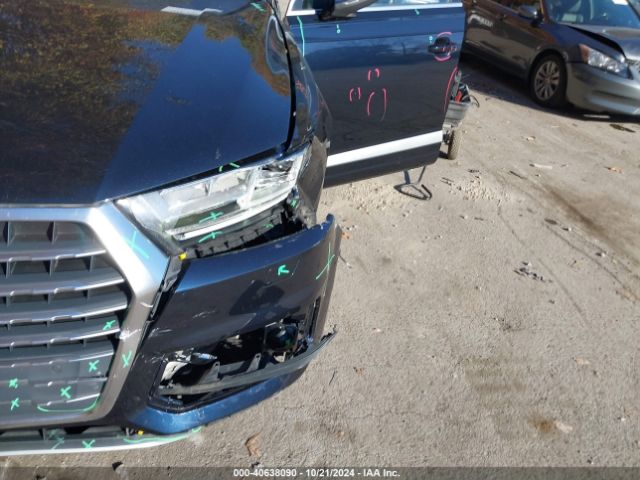 WA1LHAF70HD042604 Audi Q7 2.0t Premium