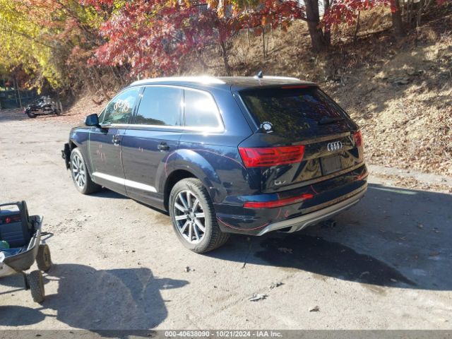 WA1LHAF70HD042604 Audi Q7 2.0t Premium