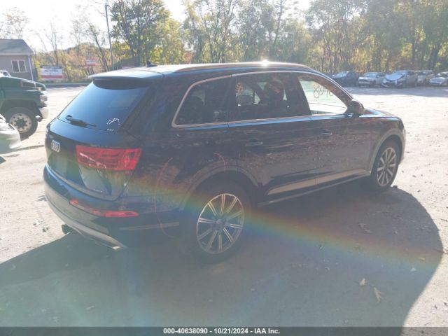 WA1LHAF70HD042604 Audi Q7 2.0t Premium
