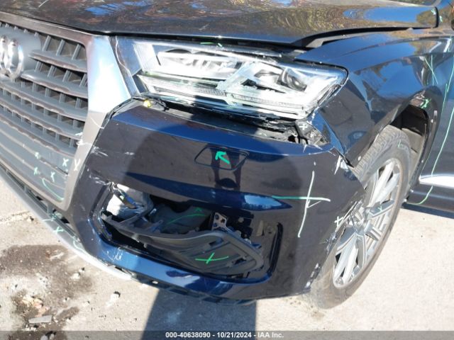 WA1LHAF70HD042604 Audi Q7 2.0t Premium