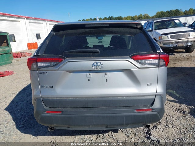 Toyota RAV4 LE 2022 2T3H1RFV0NC195853 Image 17