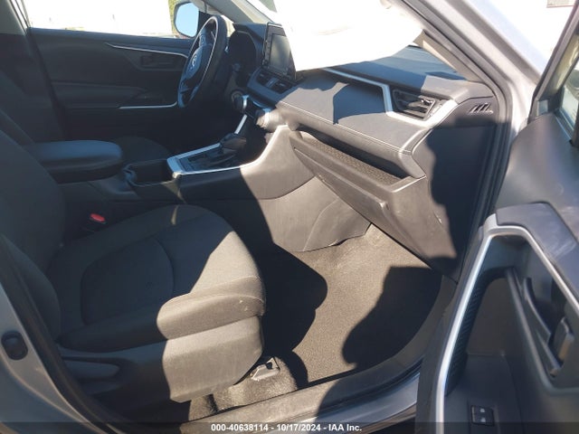 Toyota RAV4 LE 2022 2T3H1RFV0NC195853 Image 5