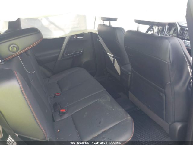 2T3JFREV5HW684904 Toyota RAV4 SE
