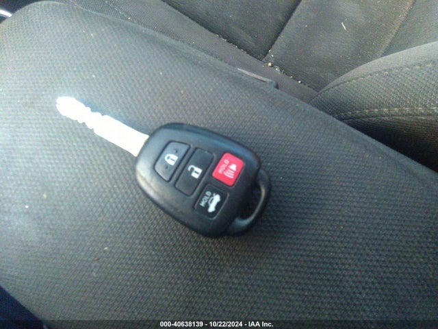 Toyota COROLLA LE 2017 5YFBURHE7HP721628 Image 11