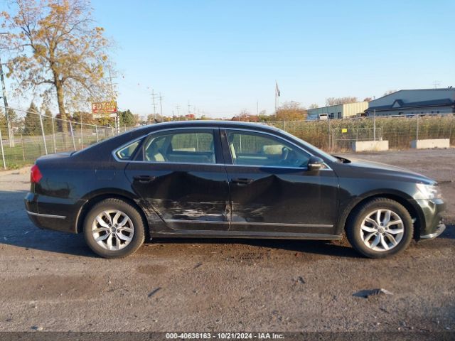1VWAT7A35GC031750 Volkswagen Passat 1.8t S