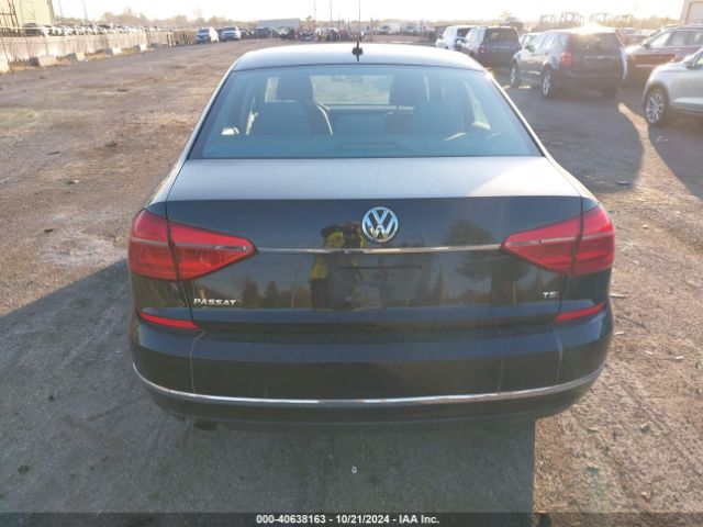 1VWAT7A35GC031750 Volkswagen Passat 1.8t S