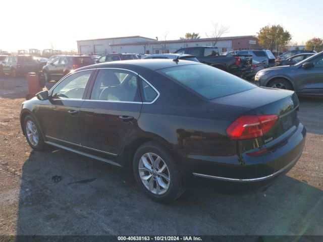 1VWAT7A35GC031750 Volkswagen Passat 1.8t S