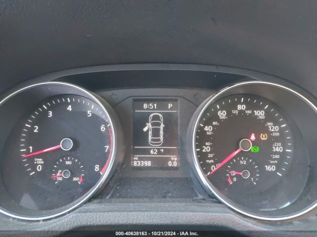 1VWAT7A35GC031750 Volkswagen Passat 1.8t S