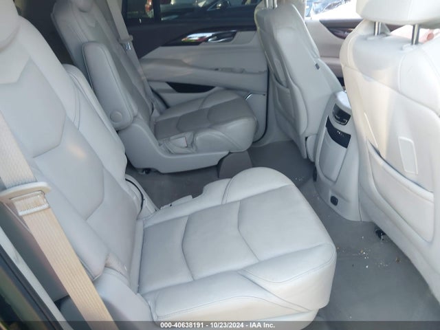 Cadillac Escalade Luxury Collection 2016 1GYS3BKJ4GR231677 Image 8
