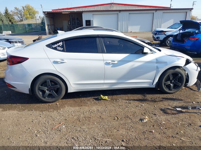 Hyundai Elantra Value Edition 2019 5NPD84LF7KH454219 Image 13