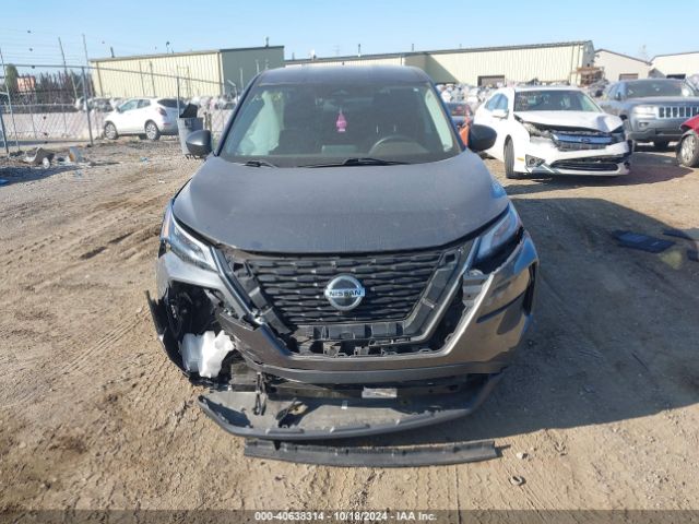 5N1AT3AB4MC698951 Nissan Rogue S Intelligent Awd