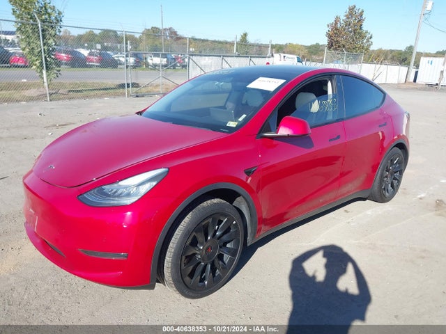 2020 TESLA MODEL Y 5YJYGDEE8LF008265 Photo 1