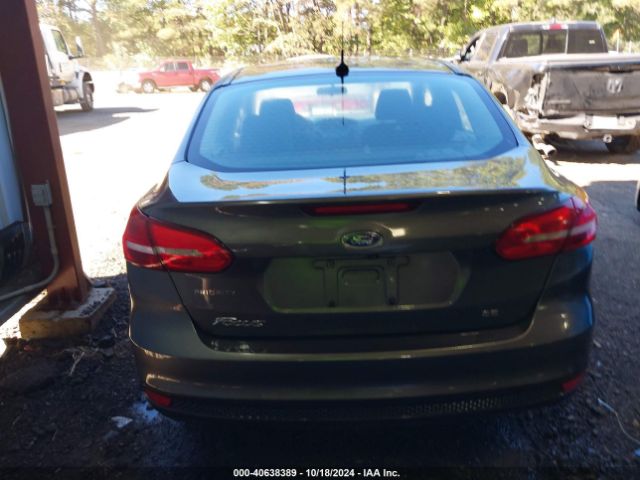 1FADP3F28JL202176 Ford FOCUS SE