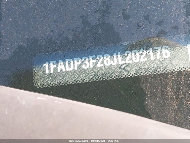 1FADP3F28JL202176 Ford FOCUS SE