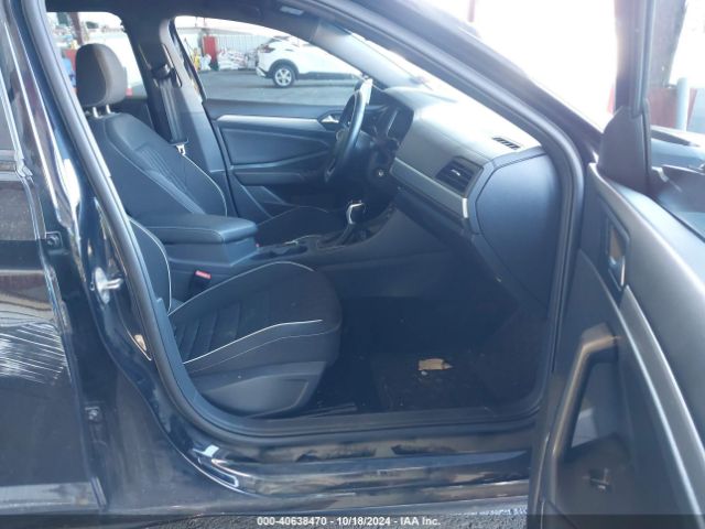 3VWBM7BU2PM017361 Volkswagen Jetta 1.5t Sport