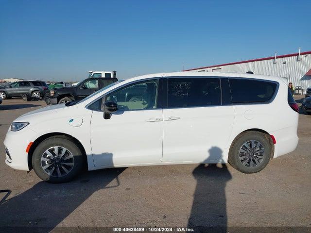 Chrysler Pacifica Hybrid Select 2024 2C4RC1S7XRR123709 Image 14