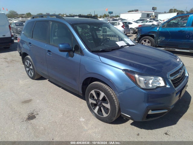 Subaru Forester 2.5i Premium 2018 JF2SJAGCXJH463926 Image 1